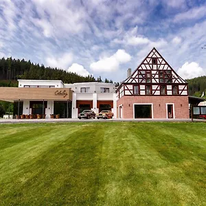 **** Hotel Cihelny Golf & Wellness Česká republika